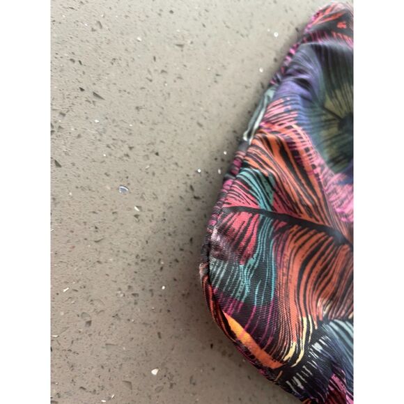 LESPORTSAC Madison 3 Zipper Crossbody Handbag Masquerade Peacock Feather READ - Picture 9 of 9